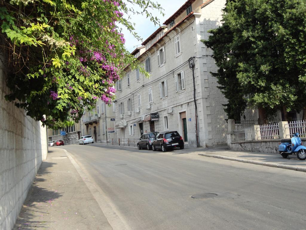 Rooms And Apartments Emily Split Szoba fotó
